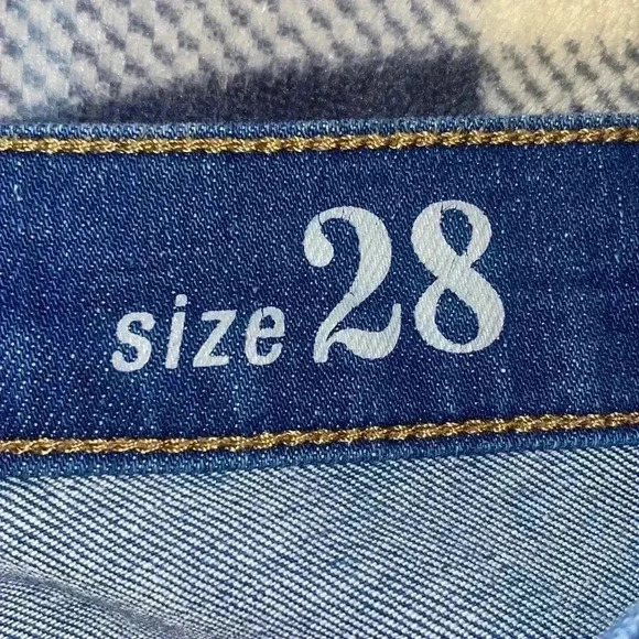 Women’s J Crew Cropped Reid Jeans - Picture 4 of 4